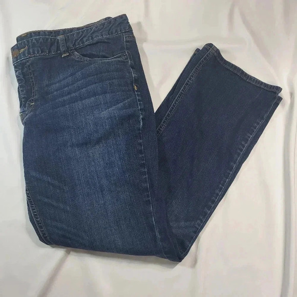 Mossimo Premium Denim, Low Rise Straight Leg. - Picture 8 of 8
